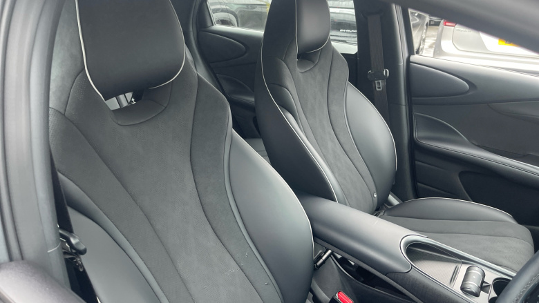 BYD Dolphin 150kW Comfort 60.4kWh Auto Electric Hatchback